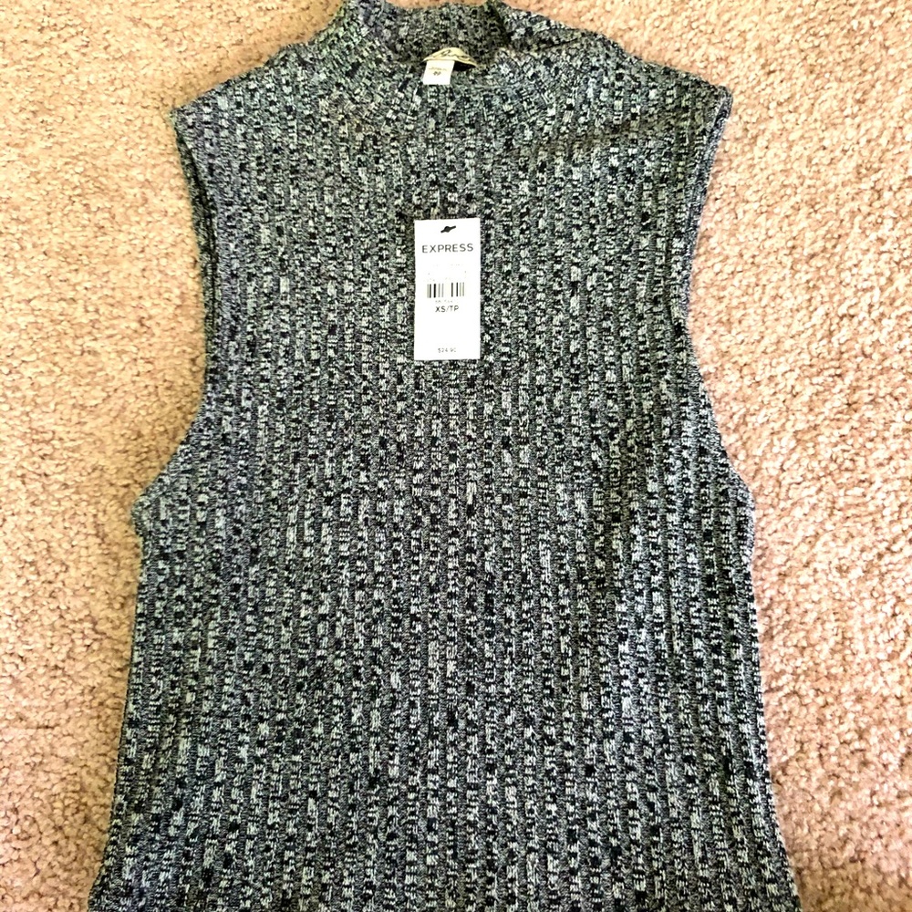 Express crop top
